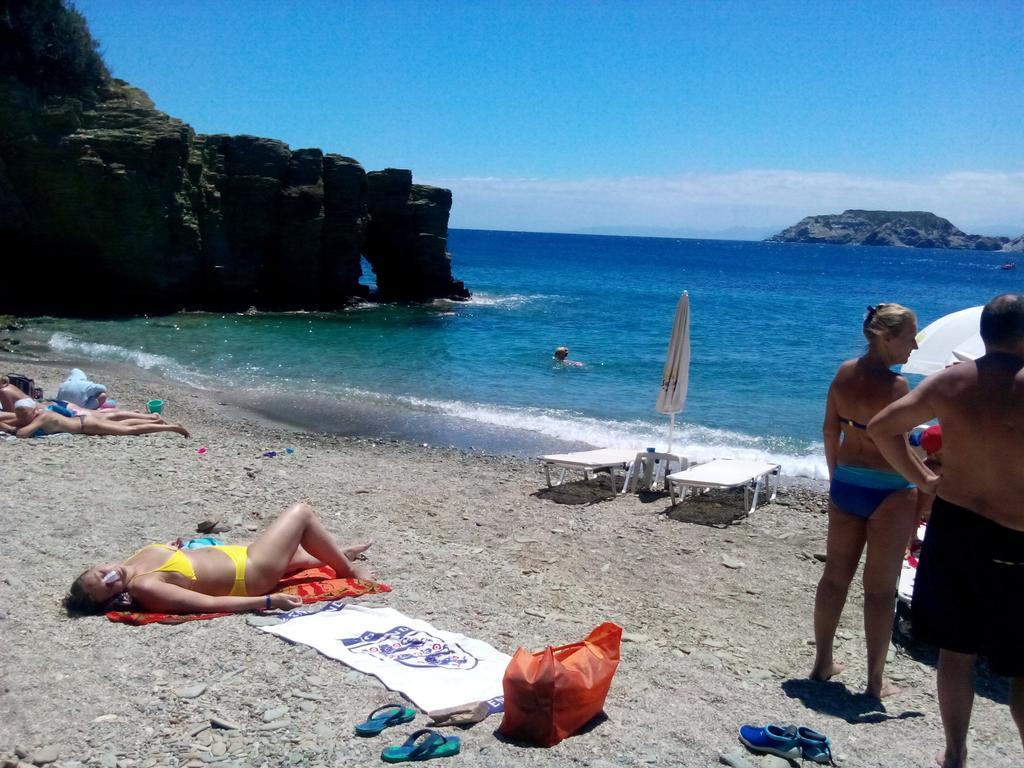 Mary'S Studios Agia Pelagia  Luaran gambar