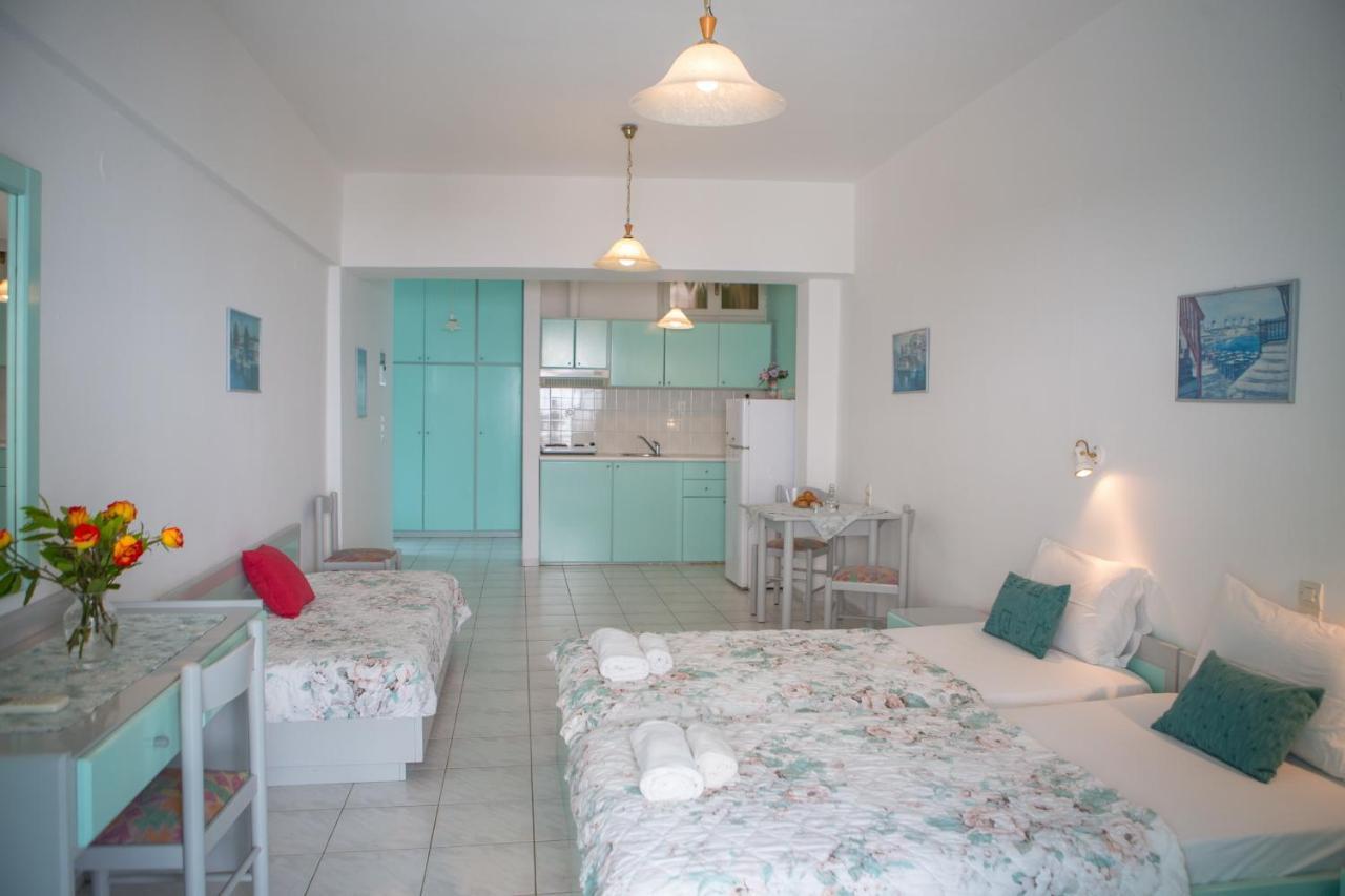 Mary'S Studios Agia Pelagia  Bilik gambar